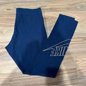 Nike Women’s Leggings Size M